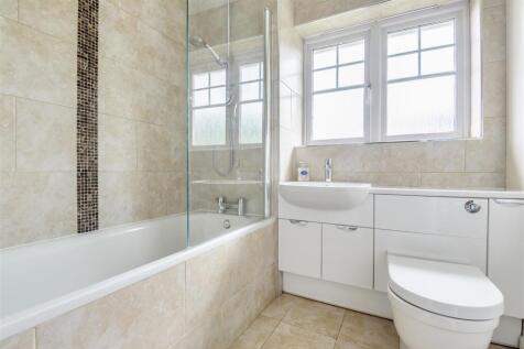 bathroom.jpeg