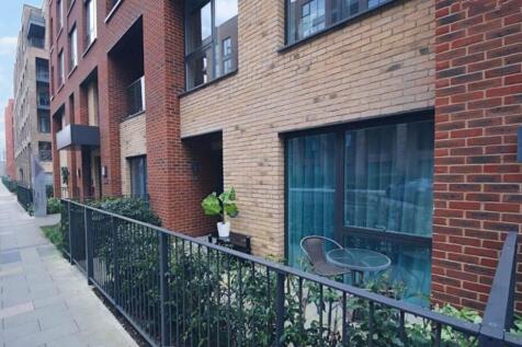 colindale gardens 1.jpeg