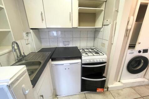 NEW KITCHEN 1.jpg