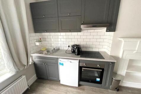 KITCHEN (1).jpg