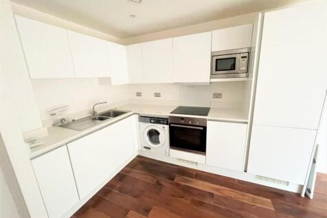 KITCHEN 1.jpg