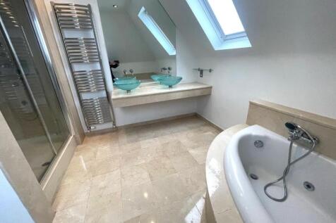 BATH 3.jpg