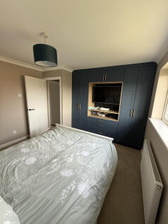 Bedroom2