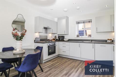 LIVING ROOM/KITCHEN