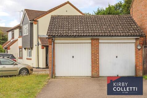 DETACHED GARAGE