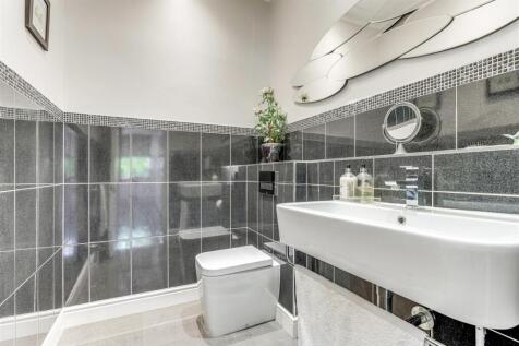 GROUNDFLOOR W.C.