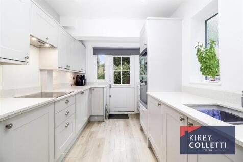 RE-FITTED KITCHEN