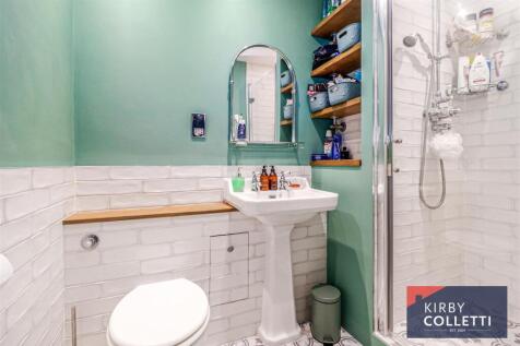 En Suite Shower Room To Bedroom One
