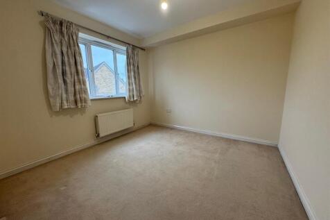 Bedroom 3.jpg