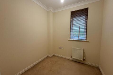 Bedroom4.jpg