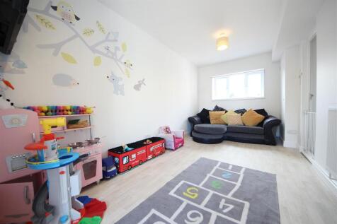 Play Room (Formerly Garage)