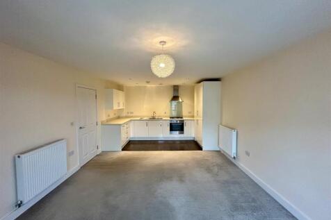 Open Plan Lounge/Dining Room