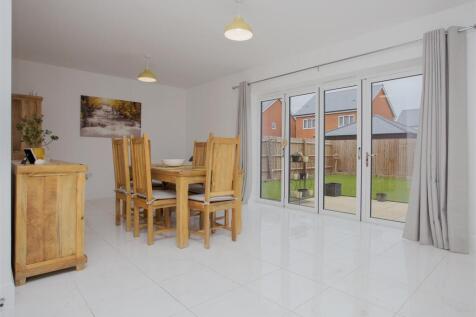 Kitchen/Dining/Family Room