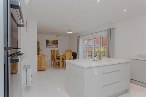 Kitchen/Dining/Family Room