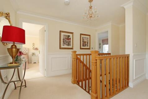 ENTRANCE HALLWAY AND LANDING