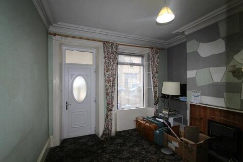 SITTING ROOM DINING ROOM AND KITCHEN