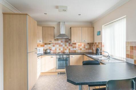 Sitting room and kitchen