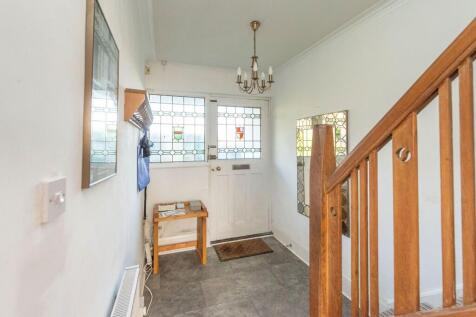 ENTRANCE HALLWAY AND LANDING