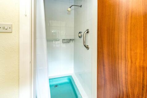 BEDROOMS AND BATHROOMS