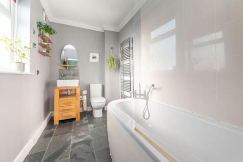 BEDROOMS &amp; BATHROOMS