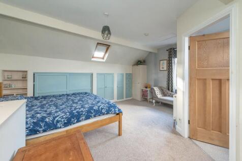 BEDROOMS &amp; BATHROOMS