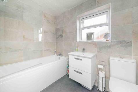 BATHROOM GROUND FLOOR WC AND BEDROOMS