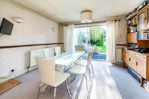 SITTING ROOM DINING ROOM AND KITCHEN
