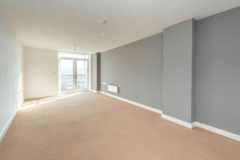 KITCHEN AND LIVING/DINING ROOM