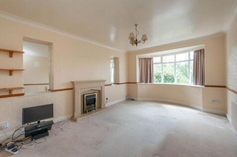KITCHEN, LIVING ROOM AND DINING ROOM