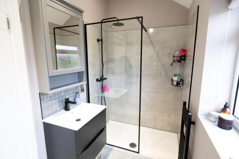 BEDROOMS AND BATHROOMS