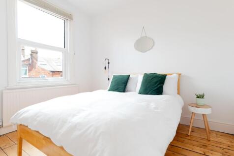 BEDROOMS AND BATHROOMS