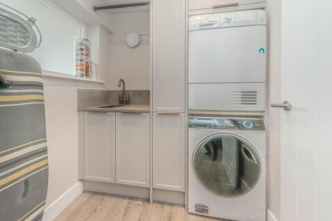 UTILITY AND DOWSTAIRS WC