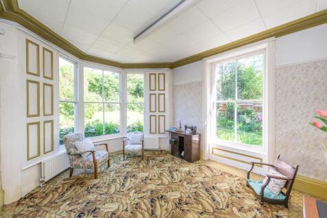 LIVING ROOM AND SITTING ROOM
