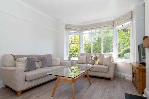 LIVING ROOM, KITCHEN AND DINING ROOM