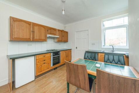 KITCHEN/DINER AND LOUNGE