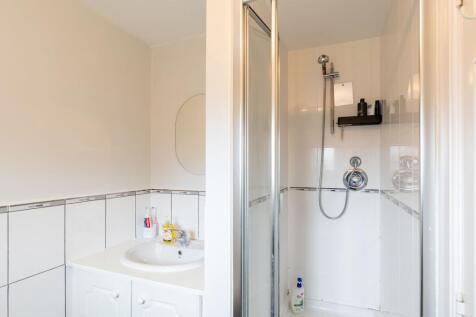 BEDROOMS AND BATHROOMS