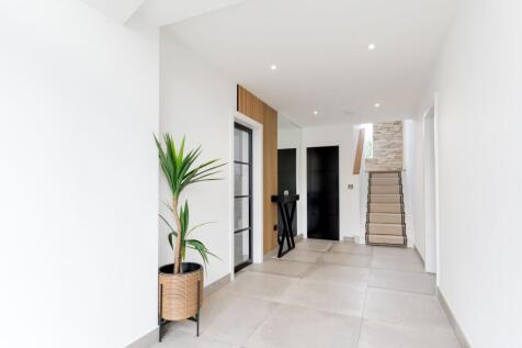 ENTRY WAY