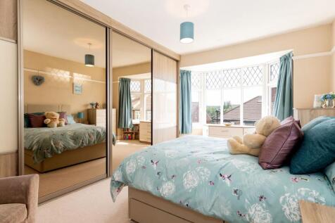 FOUR DOUBLE BEDROOMS PLUS OFFICE AND TWO BATHROOMS