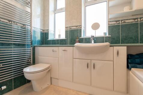 FOUR DOUBLE BEDROOMS PLUS OFFICE AND TWO BATHROOMS