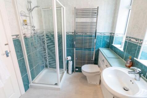 FOUR DOUBLE BEDROOMS PLUS OFFICE AND TWO BATHROOMS