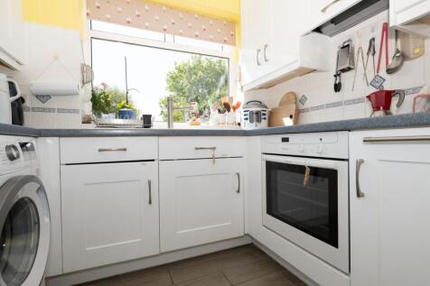 KITCHEN, DINER AND LIVING ROOM