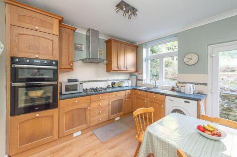 LOUNGE/DINER AND DINING KITCHEN