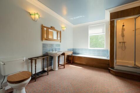 BEDROOMS AND BATHROOMS