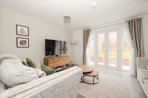 KITCHEN DINER AND LOUNGE