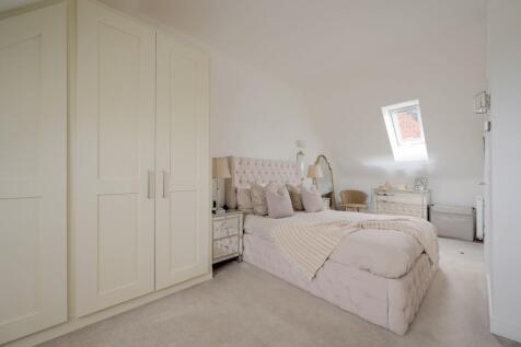 BEDROOMS AND BATHROOMS