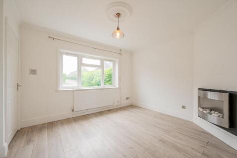 KITCHEN/DINER AND LOUNGE