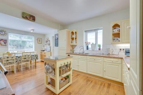 KITCHEN, DINER, LIVING ROOM AND CONSERVATORY