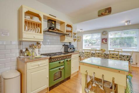 KITCHEN, DINER, LIVING ROOM AND CONSERVATORY