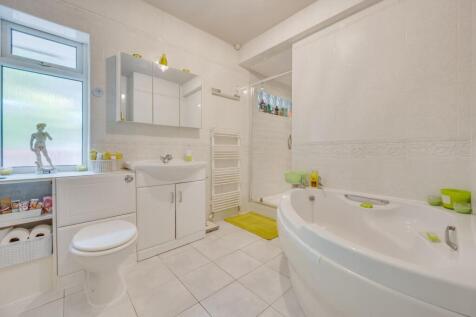 BEDROOMS AND BATHROOMS