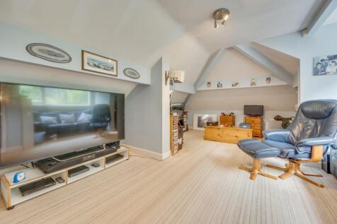 BEDROOMS AND BATHROOMS